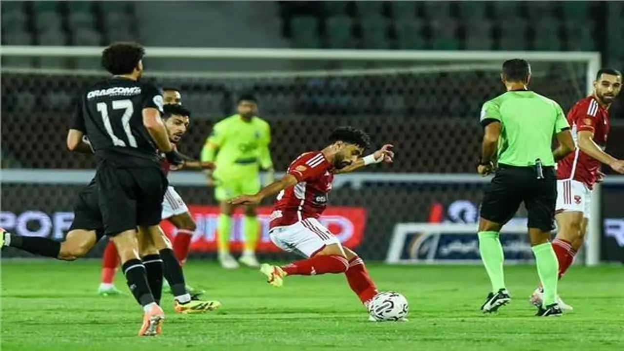 الأهلي يواجه زد بتشكيل مغاير وسط غيابات مؤثرة في الدوري العام